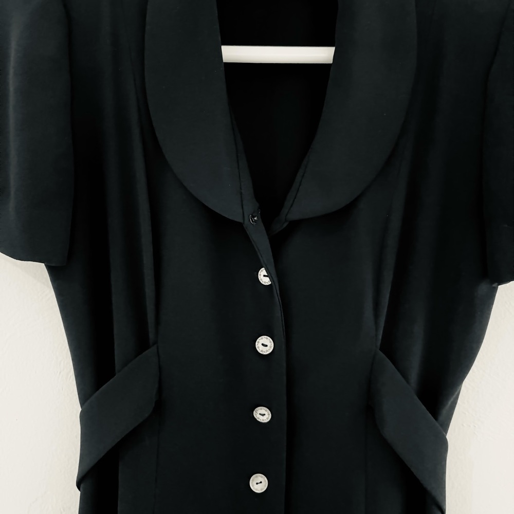 Ankle length, albalone button, suit-dress